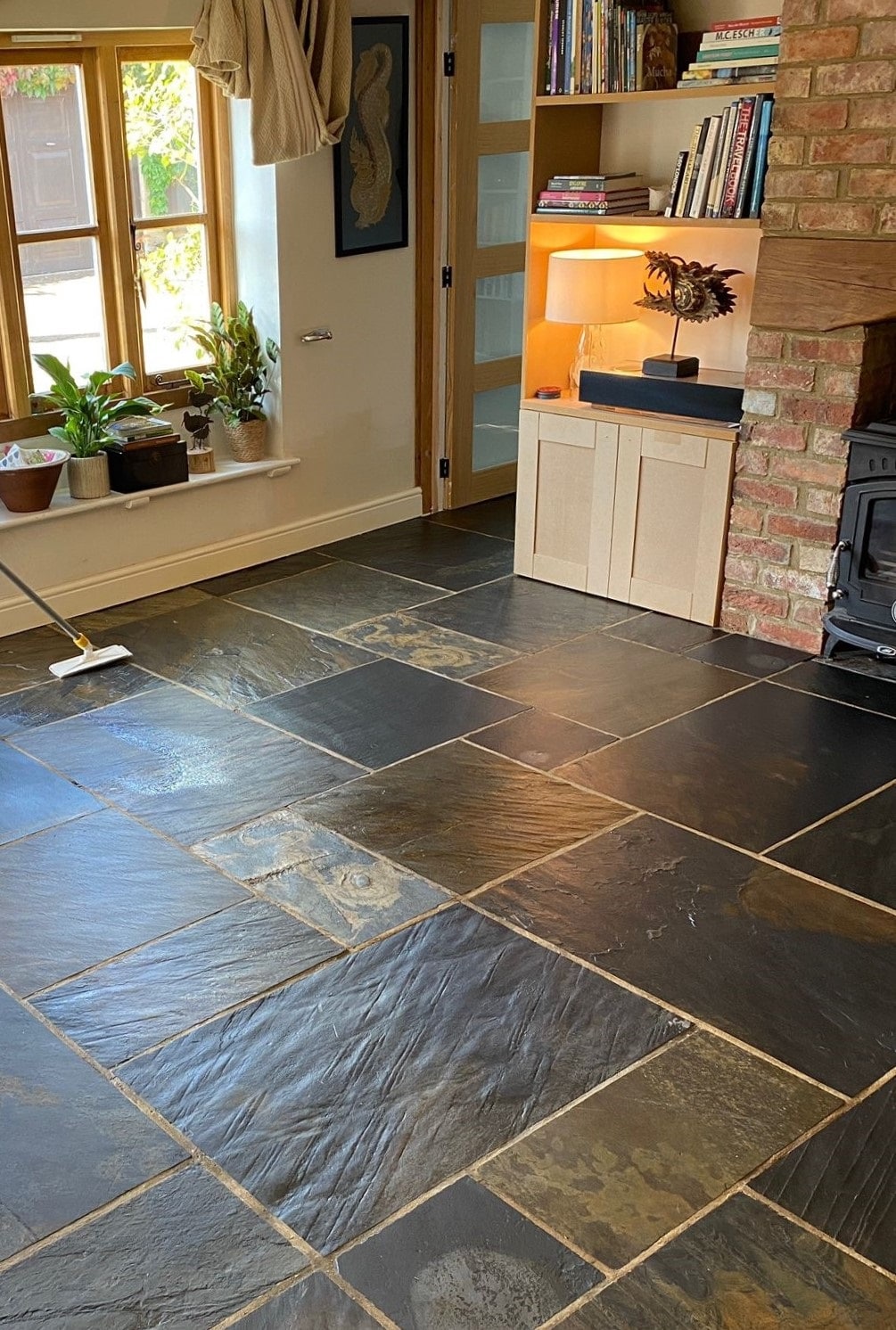 How to clean slate – easy guide for maintaining your slate floor!