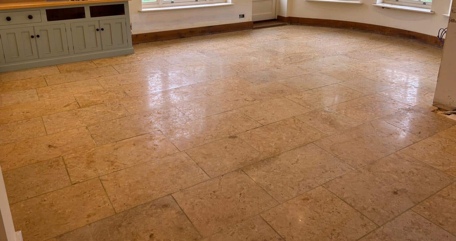 Helen-Savage-Limestone-Floor-After-2-e1787561771719.jpg