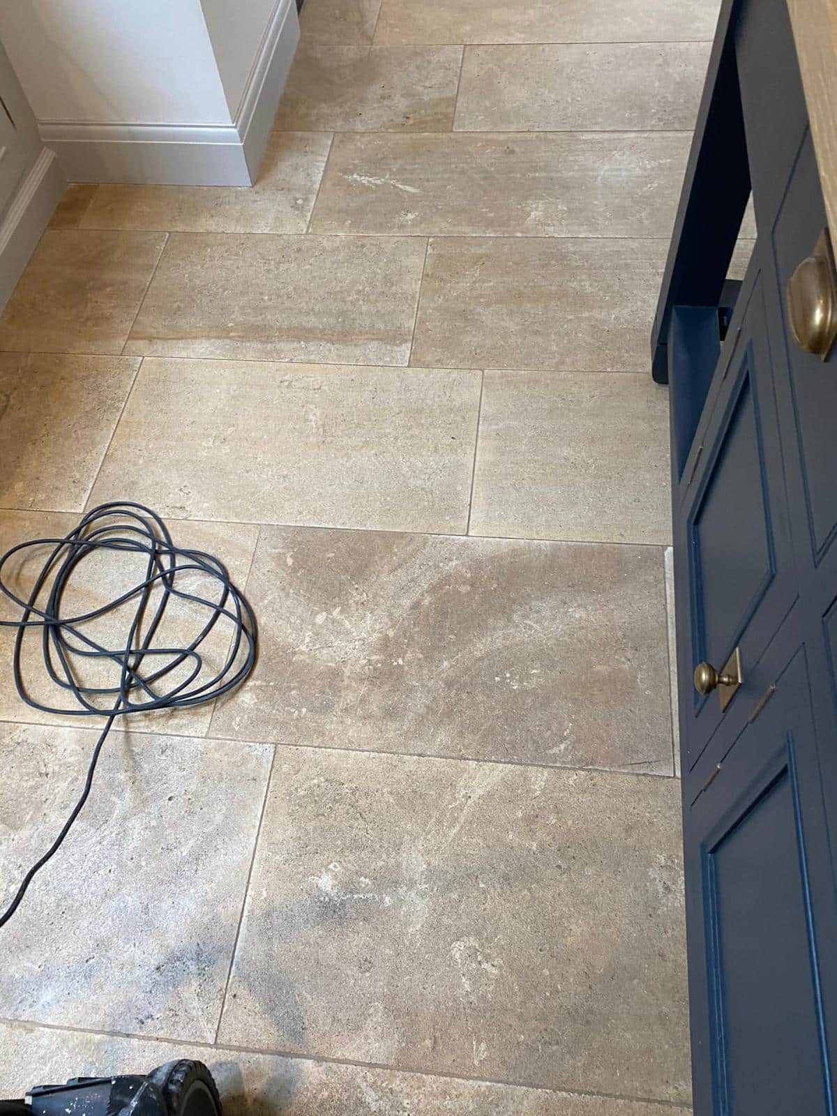 Ali-Hearn-Studios-Limestone-Floor-Beaconsfield-Before-7.jpeg